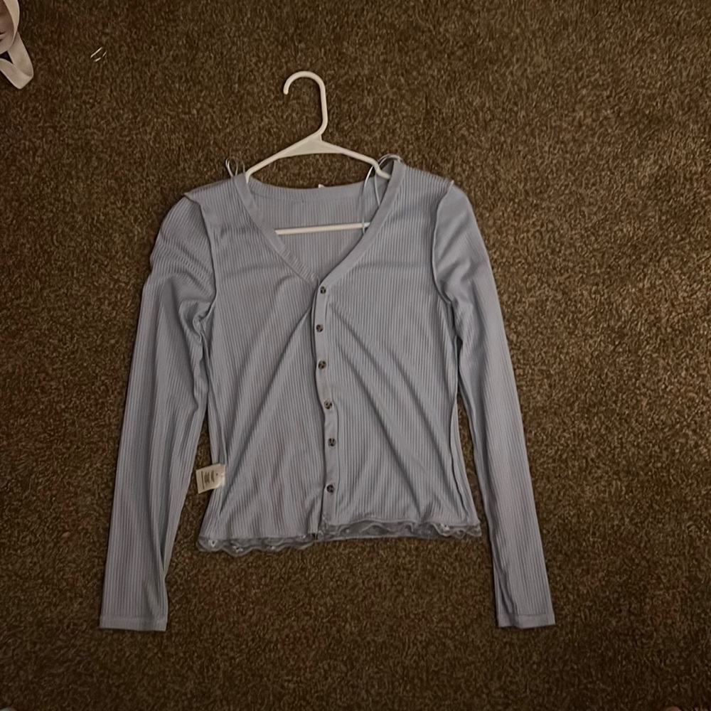 Long sleeve cute shirt! Brand:pink rose Size:M